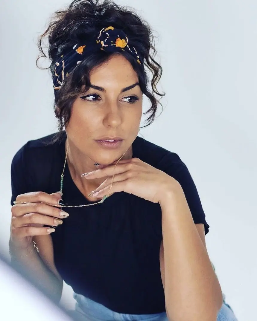 Portrait de Viviana, artiste coiffeuse